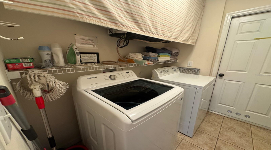 KISSIMMEE, Florida 34747, 8 Bedrooms Bedrooms, ,5 BathroomsBathrooms,Residential,For Sale,OASIS KEY,0,MFRS5155065