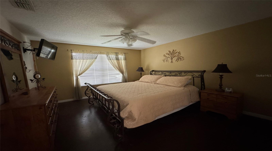 KISSIMMEE, Florida 34747, 8 Bedrooms Bedrooms, ,5 BathroomsBathrooms,Residential,For Sale,OASIS KEY,0,MFRS5155065
