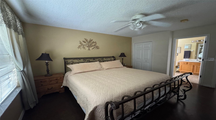KISSIMMEE, Florida 34747, 8 Bedrooms Bedrooms, ,5 BathroomsBathrooms,Residential,For Sale,OASIS KEY,0,MFRS5155065