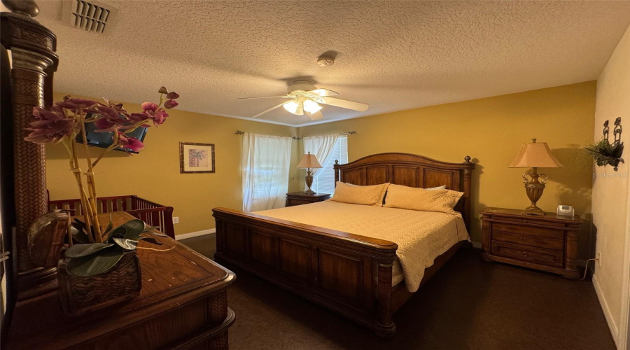 KISSIMMEE, Florida 34747, 8 Bedrooms Bedrooms, ,5 BathroomsBathrooms,Residential,For Sale,OASIS KEY,0,MFRS5155065