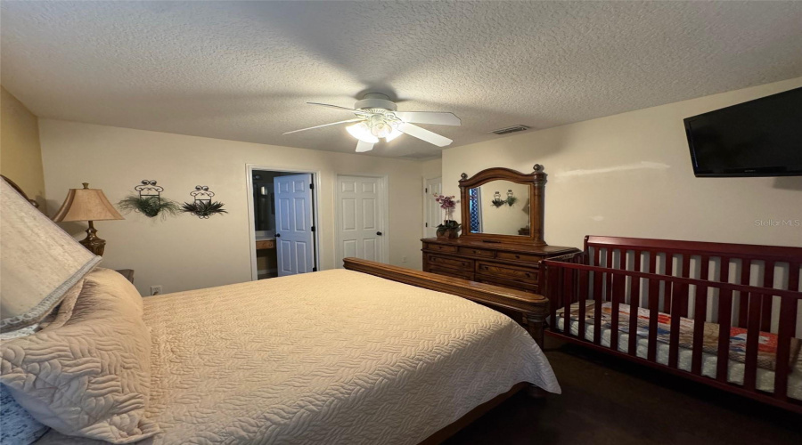 KISSIMMEE, Florida 34747, 8 Bedrooms Bedrooms, ,5 BathroomsBathrooms,Residential,For Sale,OASIS KEY,0,MFRS5155065
