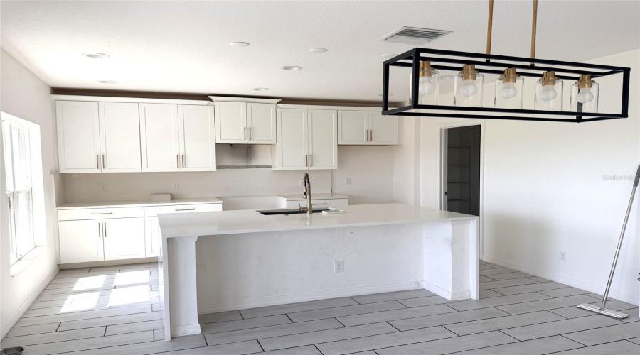 DAVENPORT, Florida 33837, 5 Bedrooms Bedrooms, ,2 BathroomsBathrooms,Residential,For Sale,HAMLET,0,MFRO6430955