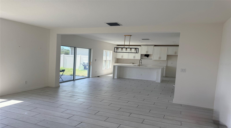 DAVENPORT, Florida 33837, 5 Bedrooms Bedrooms, ,2 BathroomsBathrooms,Residential,For Sale,HAMLET,0,MFRO6430955