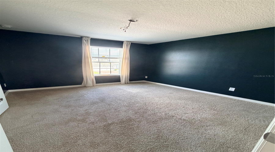 DAVENPORT, Florida 33837, 5 Bedrooms Bedrooms, ,2 BathroomsBathrooms,Residential,For Sale,HAMLET,0,MFRO6430955