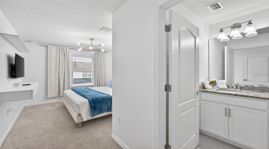 Kissimmee, Florida 34747, 5 Bedrooms Bedrooms, ,4 Bathroomsbathrooms,Residential,For Sale,Dubai,0,Mfro6426374