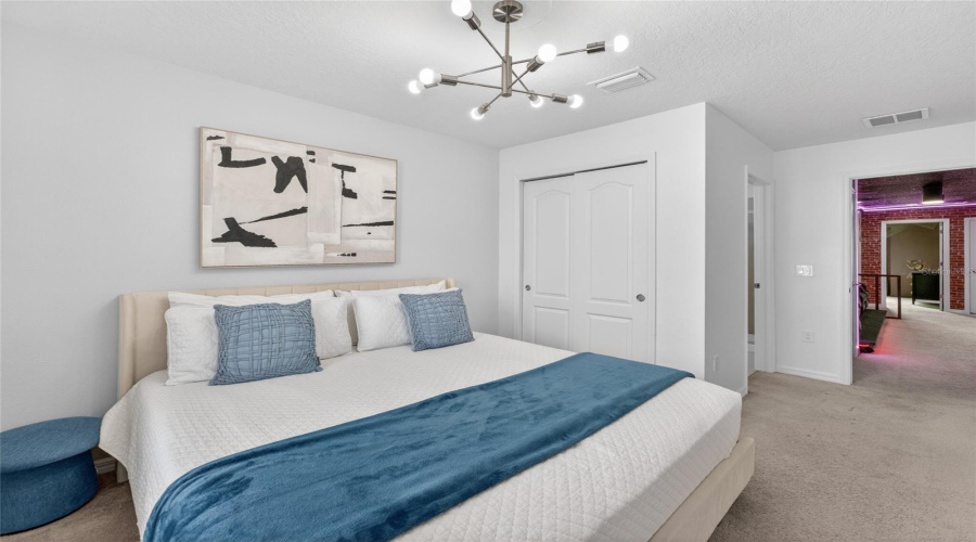 Kissimmee, Florida 34747, 5 Bedrooms Bedrooms, ,4 Bathroomsbathrooms,Residential,For Sale,Dubai,0,Mfro6426374