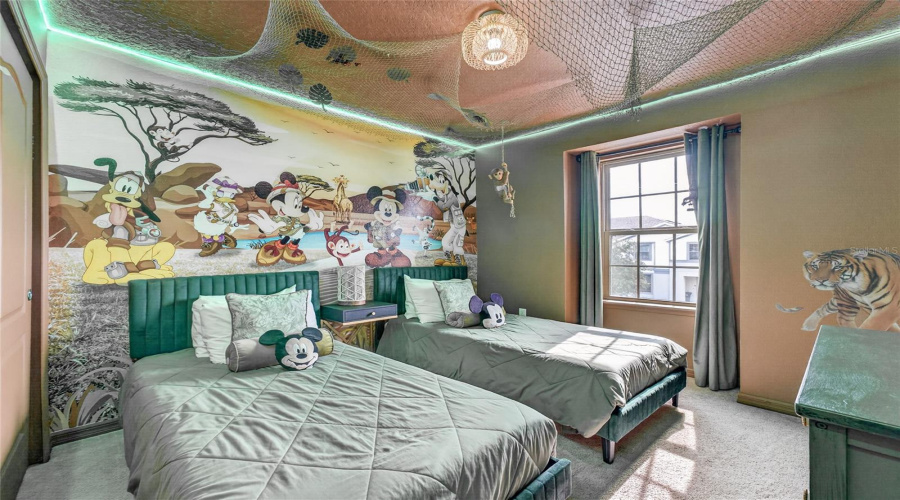 Kissimmee, Florida 34747, 5 Bedrooms Bedrooms, ,4 Bathroomsbathrooms,Residential,For Sale,Dubai,0,Mfro6426374