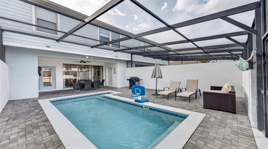 Kissimmee, Florida 34747, 5 Bedrooms Bedrooms, ,4 Bathroomsbathrooms,Residential,For Sale,Dubai,0,Mfro6426374