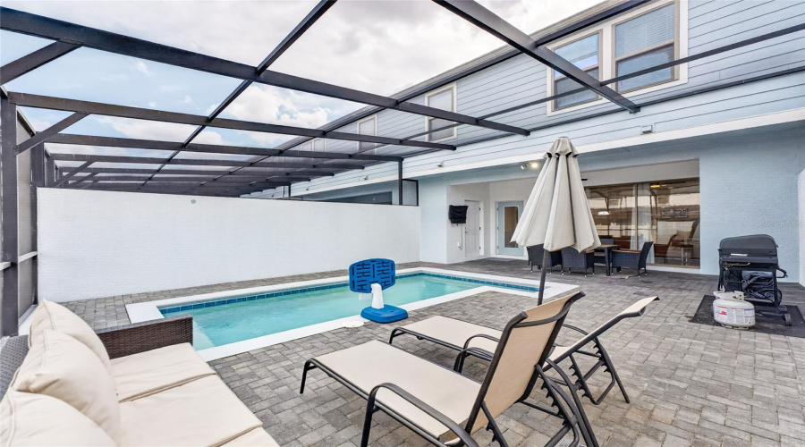 Kissimmee, Florida 34747, 5 Bedrooms Bedrooms, ,4 Bathroomsbathrooms,Residential,For Sale,Dubai,0,Mfro6426374