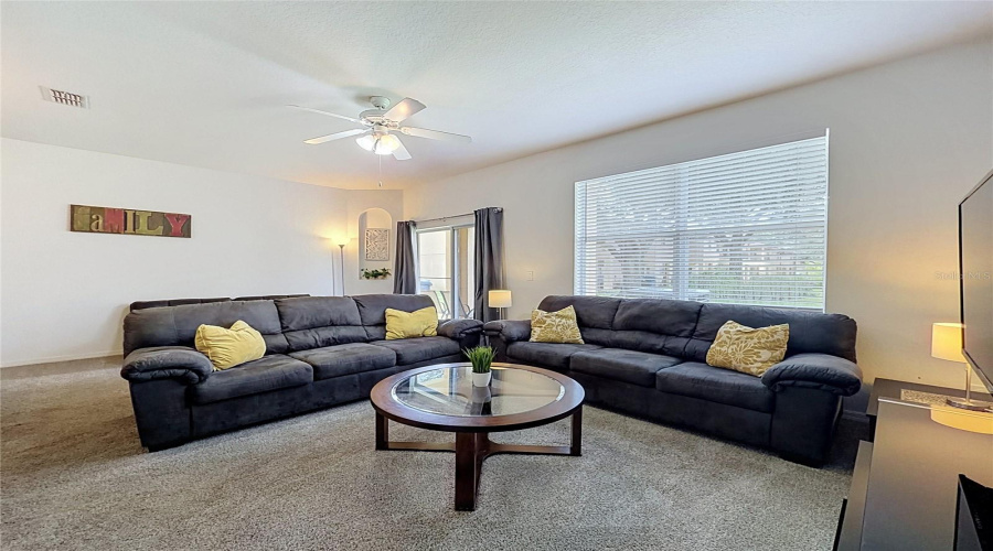 DAVENPORT, Florida 33897, 3 Bedrooms Bedrooms, ,2 BathroomsBathrooms,Residential,For Sale,TERRA LAGO,0,MFRS5154997