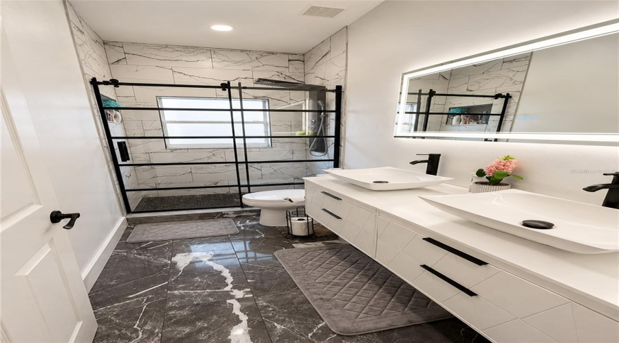 KISSIMMEE, Florida 34746, 4 Bedrooms Bedrooms, ,2 BathroomsBathrooms,Residential,For Sale,GREAT POND,0,MFRO6409354