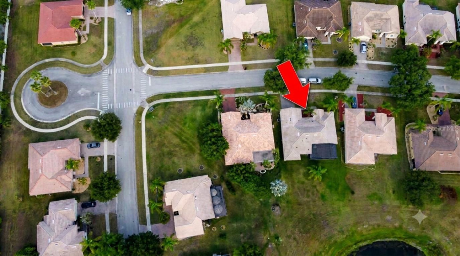 KISSIMMEE, Florida 34746, 4 Bedrooms Bedrooms, ,2 BathroomsBathrooms,Residential,For Sale,GREAT POND,0,MFRO6409354