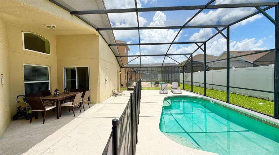 KISSIMMEE, Florida 34746, 4 Bedrooms Bedrooms, ,3 BathroomsBathrooms,Residential,For Sale,DHARMA,0,MFRO6379069