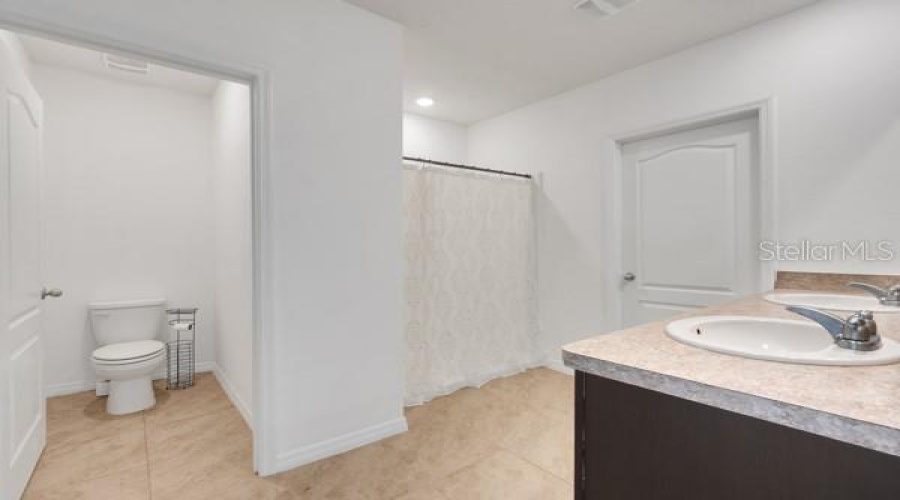 Address Not Available!, 5 Bedroom Bedrooms, ,3 Bathroombathrooms,Residential,For Sale,0,Mfrs5154164