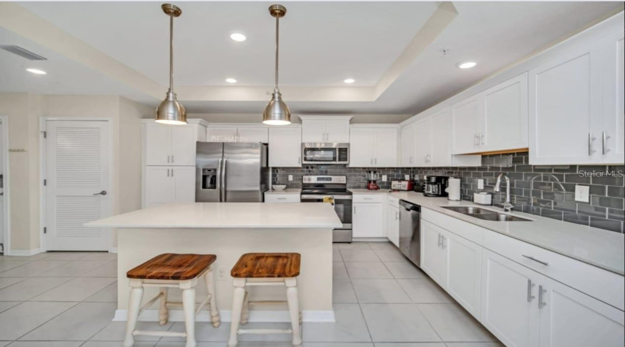 KISSIMMEE, Florida 34746, 3 Bedrooms Bedrooms, ,2 BathroomsBathrooms,Residential,For Sale,CLOCK TOWER,0,MFRO6362235