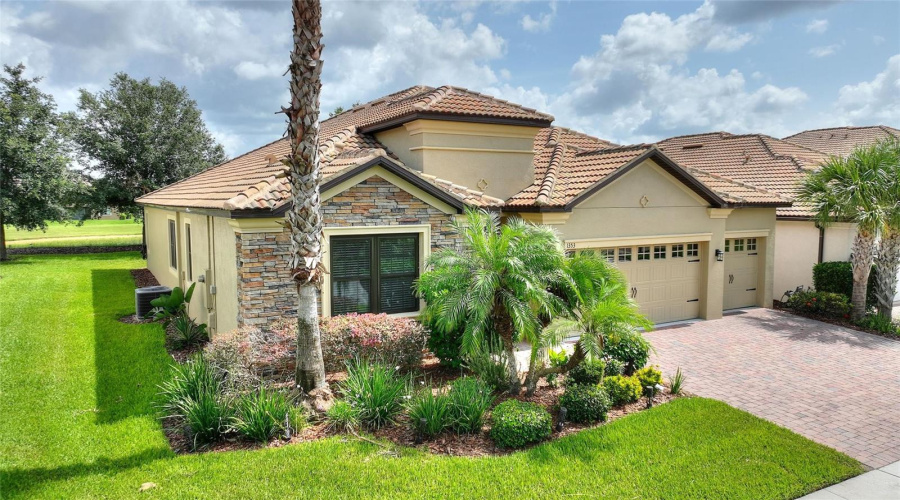 DAVENPORT, Florida 33896, 3 Bedrooms Bedrooms, ,3 BathroomsBathrooms,Residential,For Sale,PALMETTO DUNES ST,0,MFRS5152300