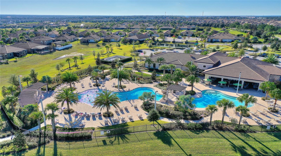 DAVENPORT, Florida 33896, 3 Bedrooms Bedrooms, ,3 BathroomsBathrooms,Residential,For Sale,PALMETTO DUNES ST,0,MFRS5152300