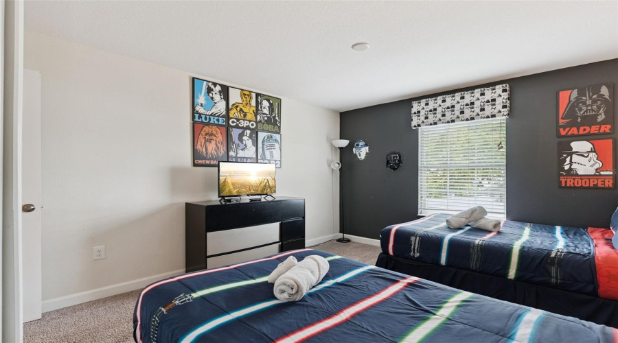 DAVENPORT, Florida 33896, 4 Bedrooms Bedrooms, ,3 BathroomsBathrooms,Residential,For Sale,DOGLEG,0,MFRO6328880