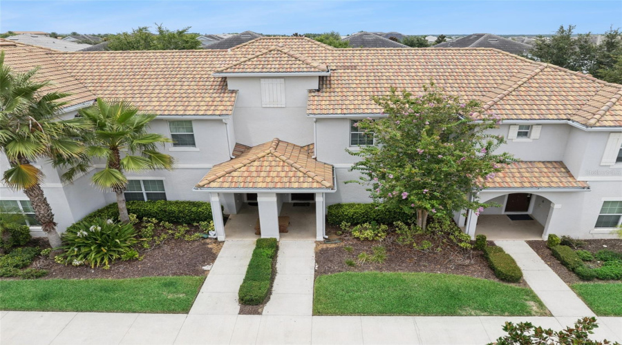 DAVENPORT, Florida 33896, 4 Bedrooms Bedrooms, ,3 BathroomsBathrooms,Residential,For Sale,DOGLEG,0,MFRO6328880