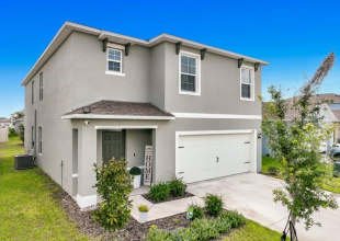 Exterior Front Residence