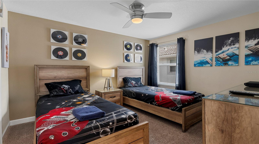 DAVENPORT, Florida 33896, 6 Bedrooms Bedrooms, ,5 BathroomsBathrooms,Residential,For Sale,FLANGE,0,MFRO6408222