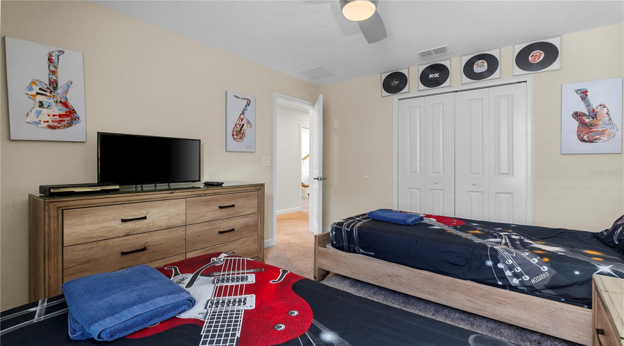 DAVENPORT, Florida 33896, 6 Bedrooms Bedrooms, ,5 BathroomsBathrooms,Residential,For Sale,FLANGE,0,MFRO6408222