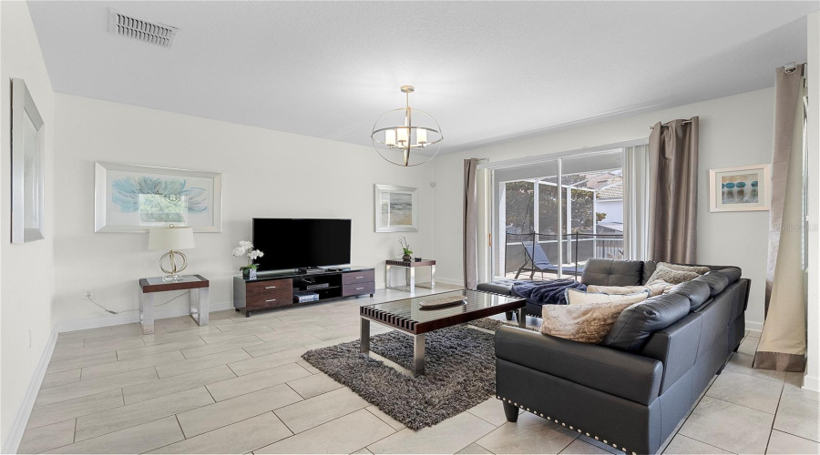 DAVENPORT, Florida 33896, 6 Bedrooms Bedrooms, ,5 BathroomsBathrooms,Residential,For Sale,FLANGE,0,MFRO6408222