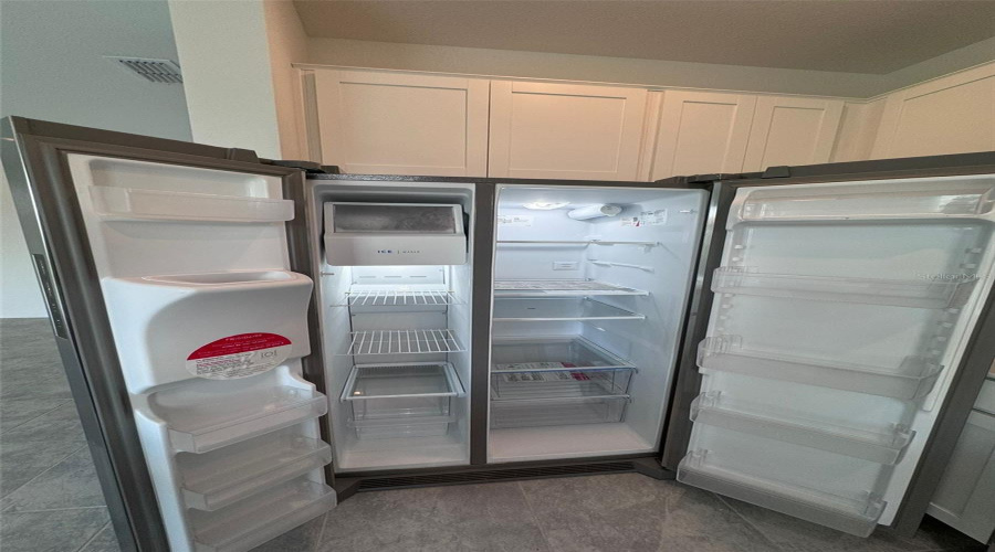 DAVENPORT, Florida 33837, 3 Bedrooms Bedrooms, ,2 BathroomsBathrooms,Residential,For Sale,LAURENT,0,MFRO6429499