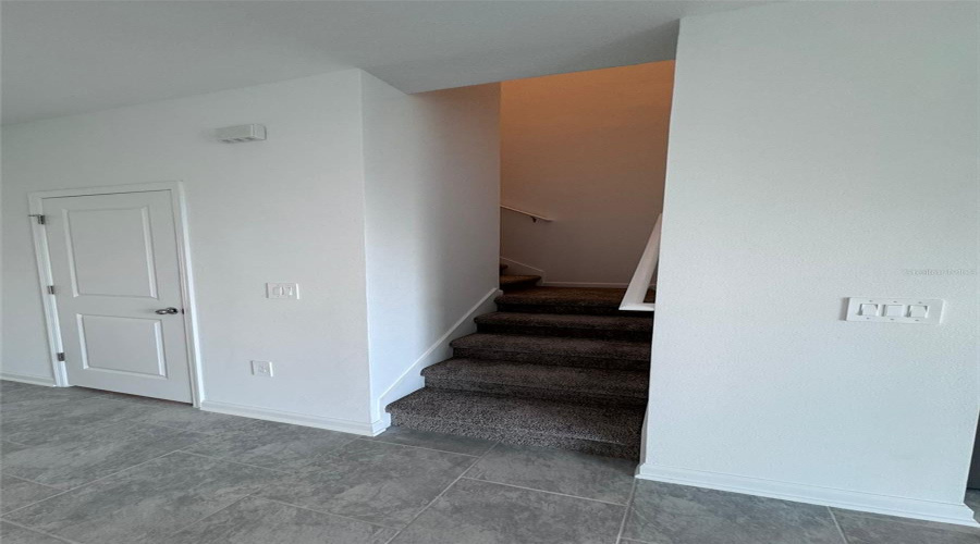 DAVENPORT, Florida 33837, 3 Bedrooms Bedrooms, ,2 BathroomsBathrooms,Residential,For Sale,LAURENT,0,MFRO6429499