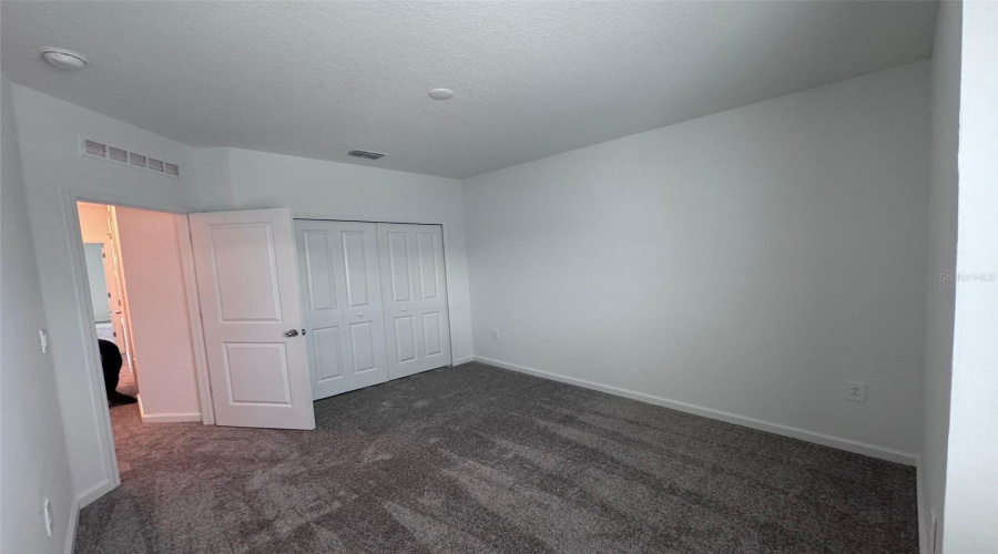 DAVENPORT, Florida 33837, 3 Bedrooms Bedrooms, ,2 BathroomsBathrooms,Residential,For Sale,LAURENT,0,MFRO6429499