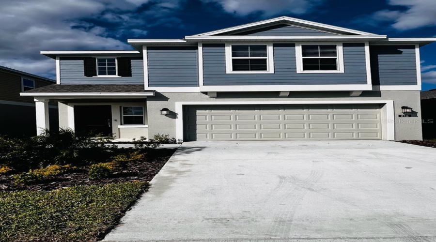 DAVENPORT, Florida 33837, 4 Bedrooms Bedrooms, ,2 BathroomsBathrooms,Residential,For Sale,AQUA,0,MFRO6429595