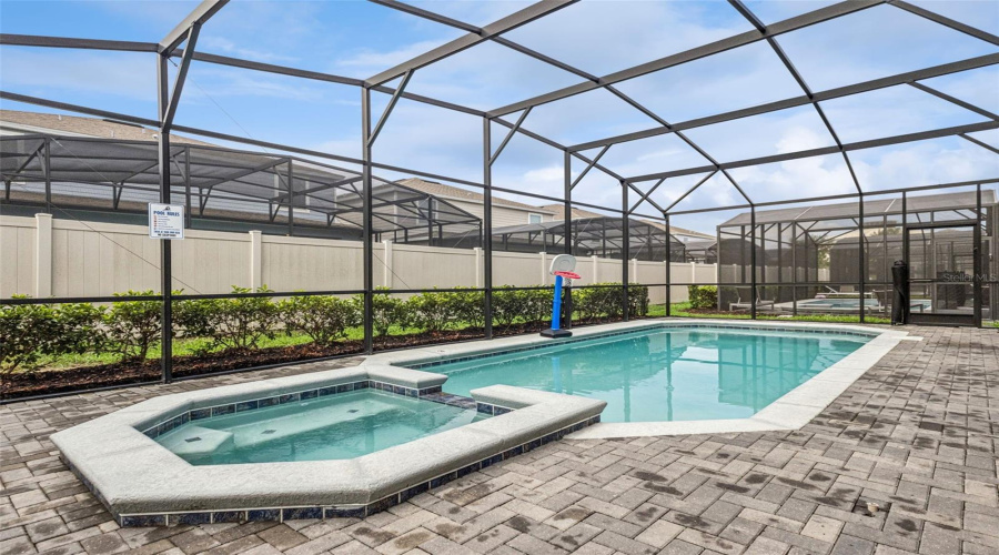 DAVENPORT, Florida 33897, 10 Bedrooms Bedrooms, ,8 BathroomsBathrooms,Residential,For Sale,LILY,0,MFRS5155149