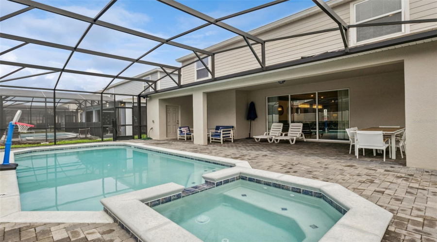 DAVENPORT, Florida 33897, 10 Bedrooms Bedrooms, ,8 BathroomsBathrooms,Residential,For Sale,LILY,0,MFRS5155149
