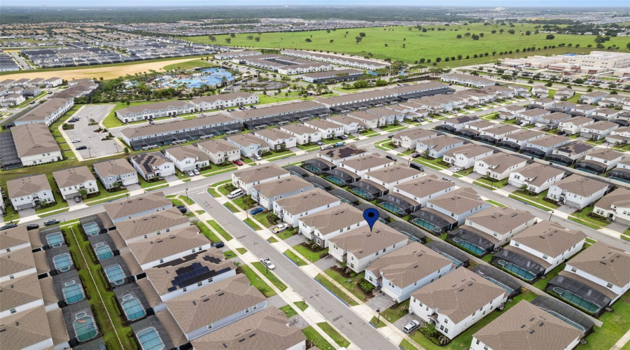 DAVENPORT, Florida 33897, 10 Bedrooms Bedrooms, ,8 BathroomsBathrooms,Residential,For Sale,LILY,0,MFRS5155149