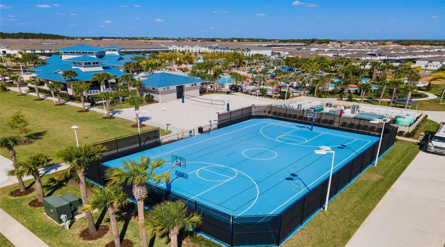 DAVENPORT, Florida 33897, 10 Bedrooms Bedrooms, ,8 BathroomsBathrooms,Residential,For Sale,LILY,0,MFRS5155149