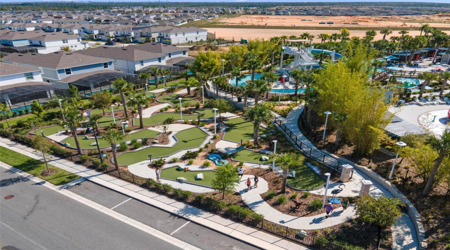 DAVENPORT, Florida 33897, 10 Bedrooms Bedrooms, ,8 BathroomsBathrooms,Residential,For Sale,LILY,0,MFRS5155149