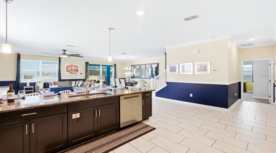DAVENPORT, Florida 33896, 8 Bedrooms Bedrooms, ,5 BathroomsBathrooms,Residential,For Sale,HAZARD,0,MFRO6431510