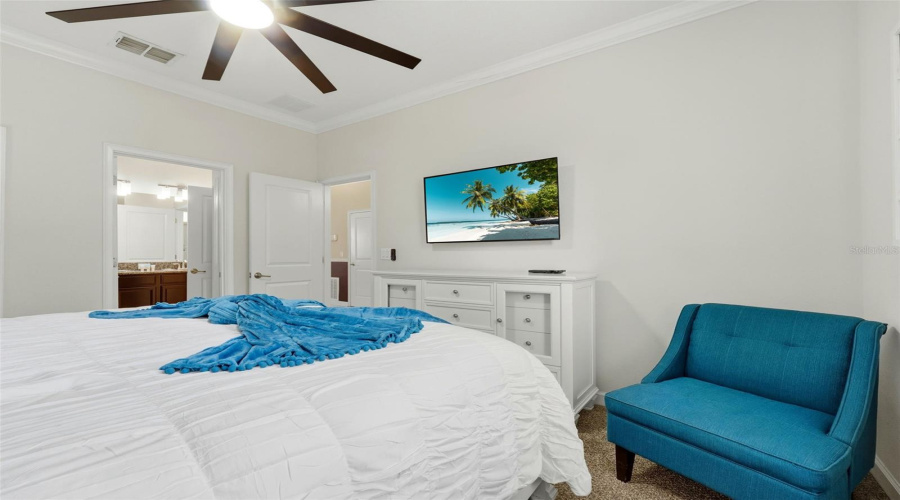DAVENPORT, Florida 33896, 8 Bedrooms Bedrooms, ,5 BathroomsBathrooms,Residential,For Sale,HAZARD,0,MFRO6431510