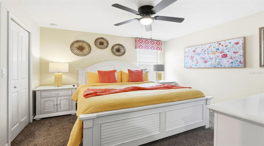 DAVENPORT, Florida 33896, 8 Bedrooms Bedrooms, ,5 BathroomsBathrooms,Residential,For Sale,HAZARD,0,MFRO6431510