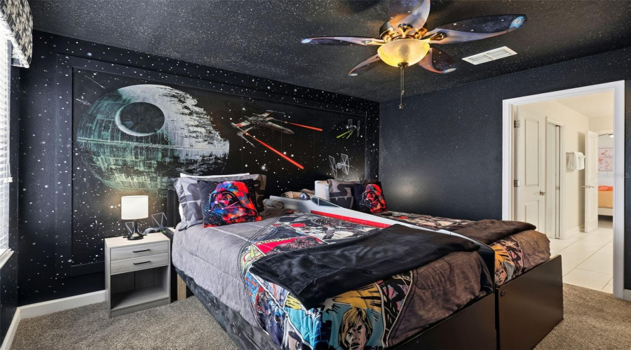 DAVENPORT, Florida 33896, 8 Bedrooms Bedrooms, ,5 BathroomsBathrooms,Residential,For Sale,HAZARD,0,MFRO6431510
