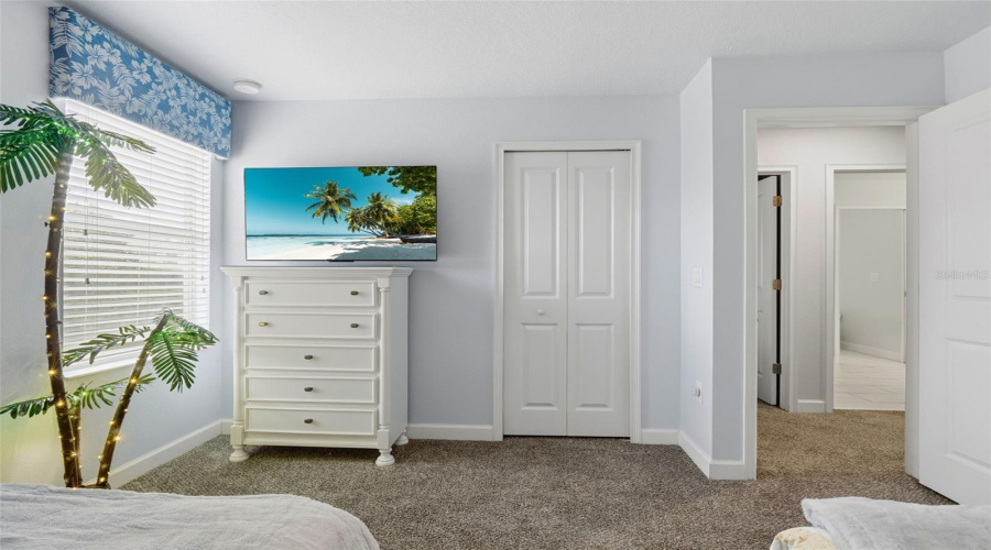 DAVENPORT, Florida 33896, 8 Bedrooms Bedrooms, ,5 BathroomsBathrooms,Residential,For Sale,HAZARD,0,MFRO6431510