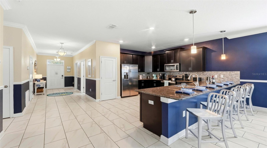 DAVENPORT, Florida 33896, 8 Bedrooms Bedrooms, ,5 BathroomsBathrooms,Residential,For Sale,HAZARD,0,MFRO6431510
