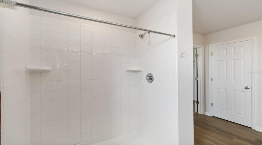 DAVENPORT, Florida 33837, 5 Bedrooms Bedrooms, ,3 BathroomsBathrooms,Residential,For Sale,MAGNOLIA,0,MFRS5155207
