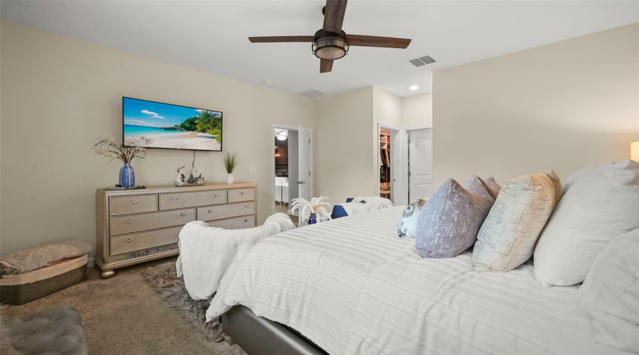 DAVENPORT, Florida 33837, 4 Bedrooms Bedrooms, ,3 BathroomsBathrooms,Residential,For Sale,CAMDEN PARK,0,MFRS5155123