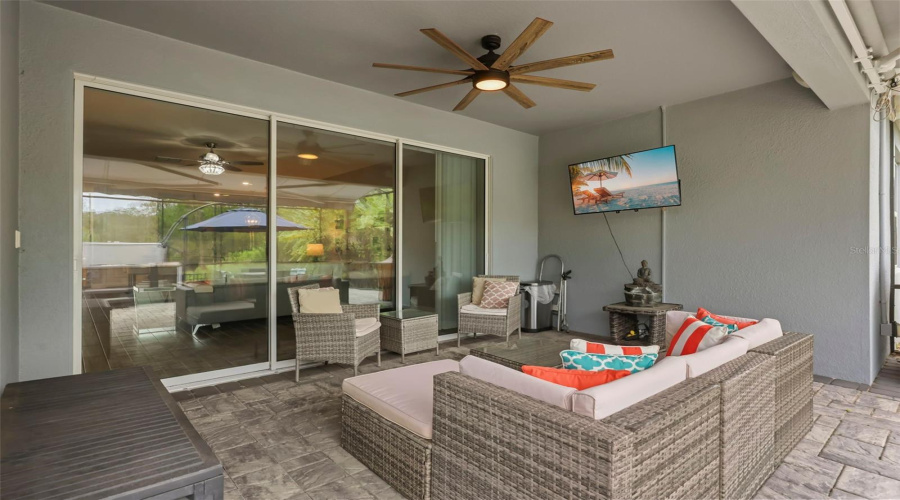 DAVENPORT, Florida 33837, 4 Bedrooms Bedrooms, ,3 BathroomsBathrooms,Residential,For Sale,CAMDEN PARK,0,MFRS5155123