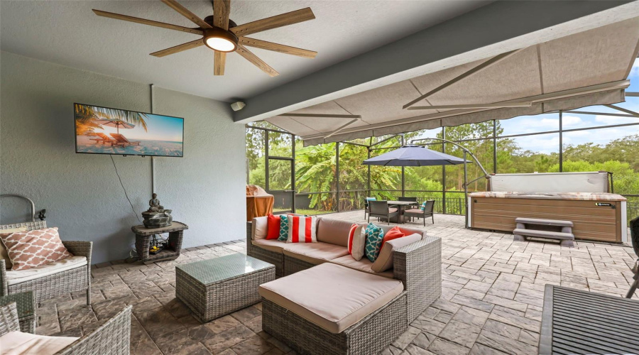 DAVENPORT, Florida 33837, 4 Bedrooms Bedrooms, ,3 BathroomsBathrooms,Residential,For Sale,CAMDEN PARK,0,MFRS5155123