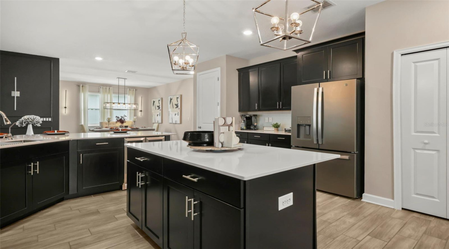 DAVENPORT, Florida 33837, 4 Bedrooms Bedrooms, ,3 BathroomsBathrooms,Residential,For Sale,CAMDEN PARK,0,MFRS5155123