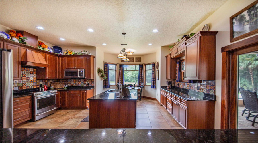 Davenport, Florida 33837, 4 Bedrooms Bedrooms, ,3 Bathroomsbathrooms,Residential,For Sale,Horseshoe Creek,0,Mfrp4939507