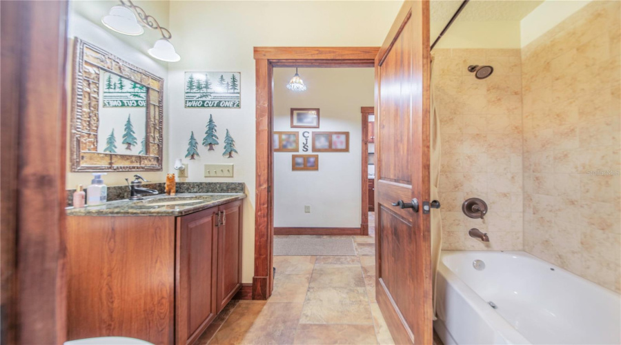 Davenport, Florida 33837, 4 Bedrooms Bedrooms, ,3 Bathroomsbathrooms,Residential,For Sale,Horseshoe Creek,0,Mfrp4939507