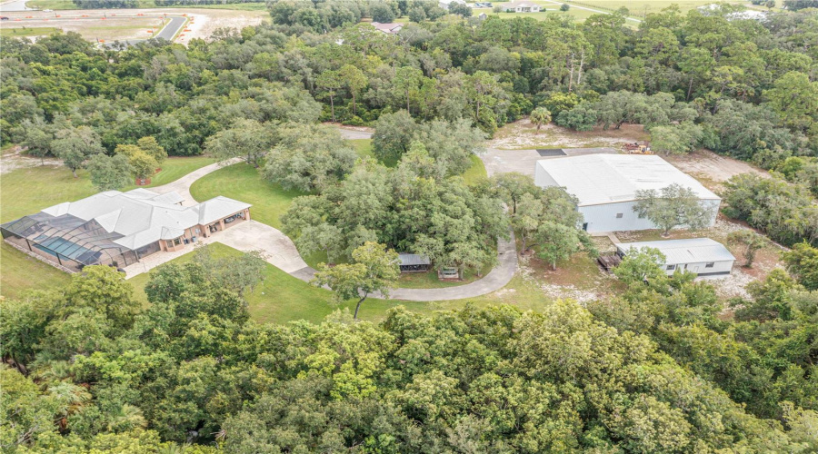 Davenport, Florida 33837, 4 Bedrooms Bedrooms, ,3 Bathroomsbathrooms,Residential,For Sale,Horseshoe Creek,0,Mfrp4939507
